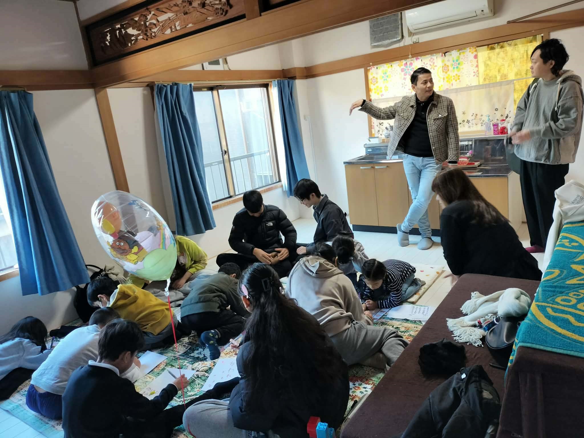 赤い羽根中央共同募金会　外国にルーツがある人々の支援活動応援助成」第5回2024年10月〜2025年9月　の助成で活動を行うことができました。寄付をして活動を支えてくださいましたすべての方々に感謝いたします。ありがとうございました。